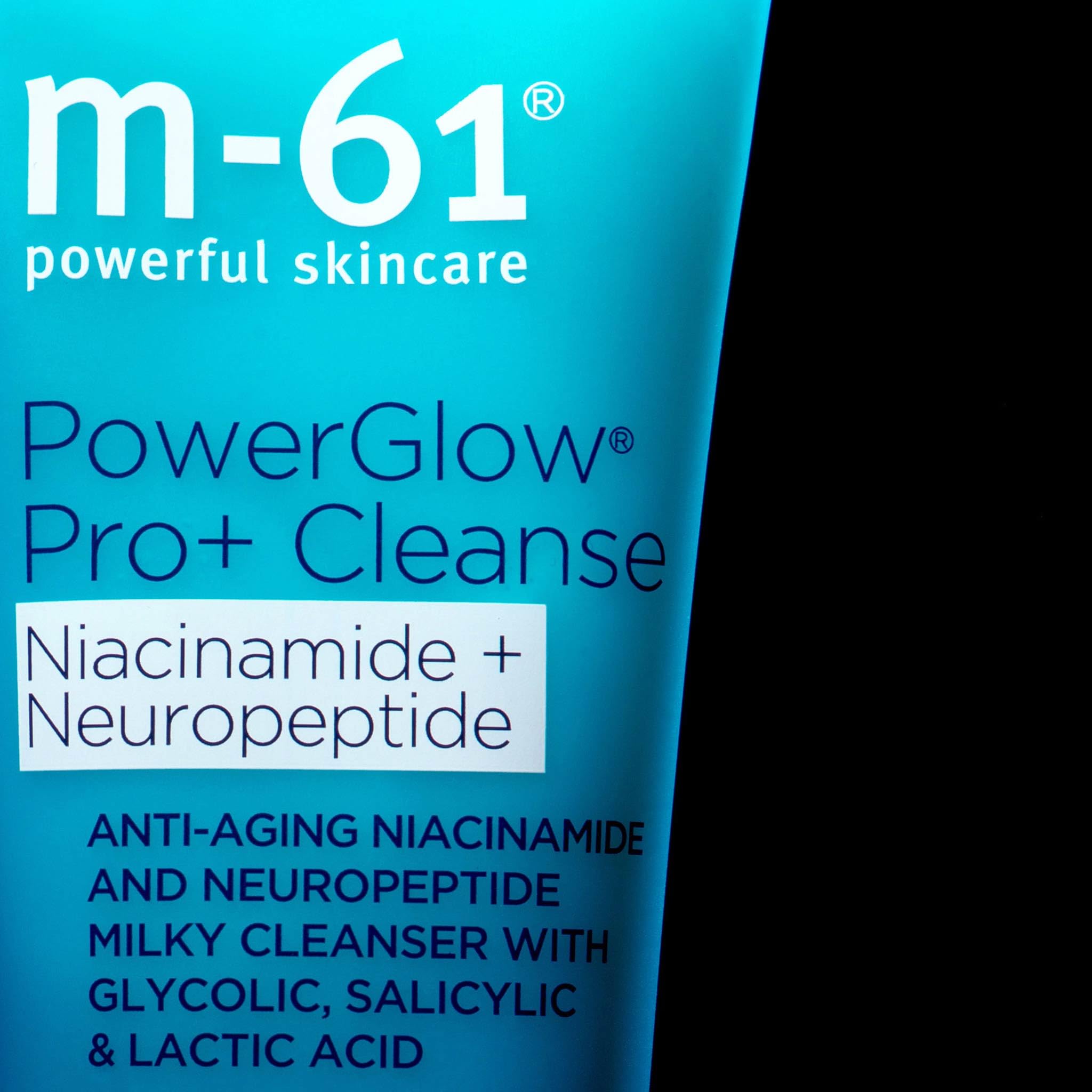 m-61 PowerGlow Pro+ Deep Cleansing Exfoliating Face Wash
